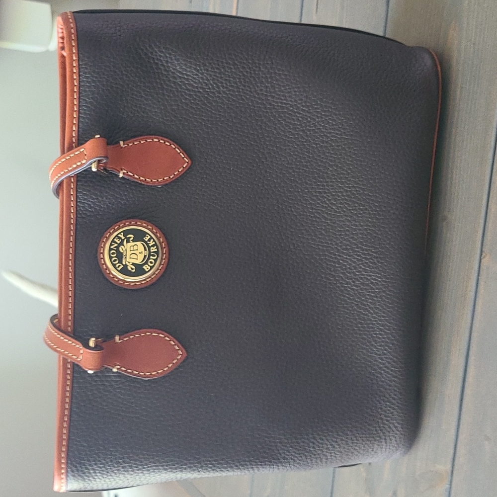 Dooney & Bourke dark brown leather tote - Picture 2 of 5